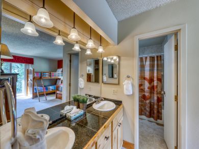 Breckenridge Condo 937529