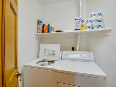 Avon Condo 937540