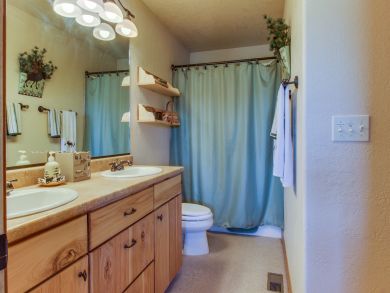 Breckenridge Home 937605 Breckenridge Home 937605
