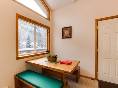 Aspen Home 937644
