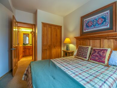 Beaver Creek Bachelor Gulch Condo 937647