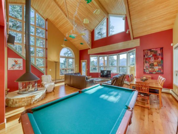 Beautiful Breckenridge Vacation Home With Private Hot Tub