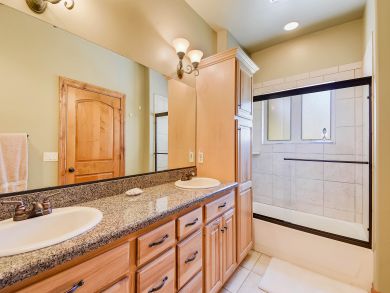 Breckenridge Home 937675
