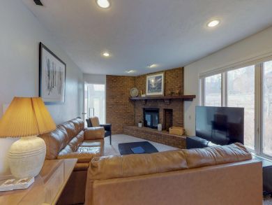 Breckenridge Home 937680
