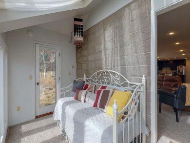 Breckenridge Home 937680