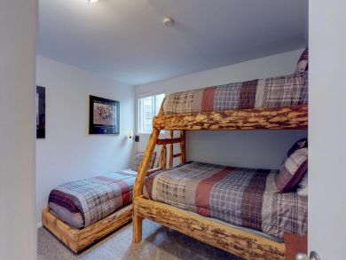 Breckenridge Home 937680