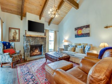 3 bedroom plus loft West Vail Condo on shuttle 3 bedroom plus loft West Vail Condo on shuttle