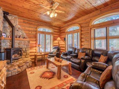 Breckenridge Home 937755