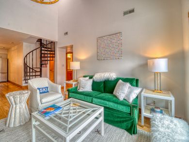 Avon Condo 937768
