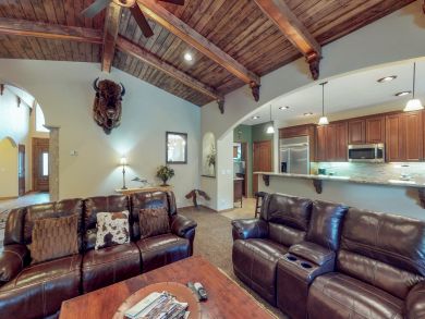 Breckenridge Home 937773