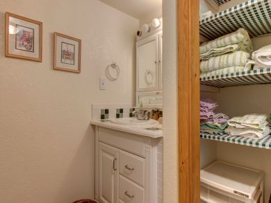 Breckenridge Home 937787 Breckenridge Home 937787
