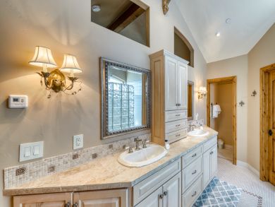 Breckenridge Home 937789