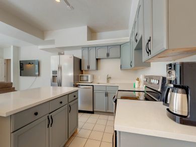 Breckenridge Two Bedroom Rental with Mountain View Sleeps 6 Breckenridge Two Bedroom Rental with Mountain View Sleeps 6