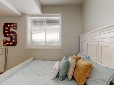 Breckenridge Two Bedroom Rental with Mountain View Sleeps 6 Breckenridge Two Bedroom Rental with Mountain View Sleeps 6