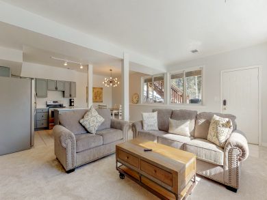 Breckenridge Two Bedroom Rental with Mountain View Sleeps 6 Breckenridge Two Bedroom Rental with Mountain View Sleeps 6