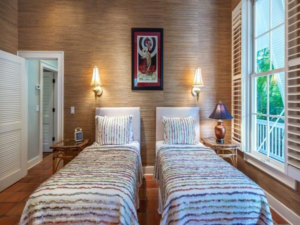 Five Bedroom Vacation Home in Key West