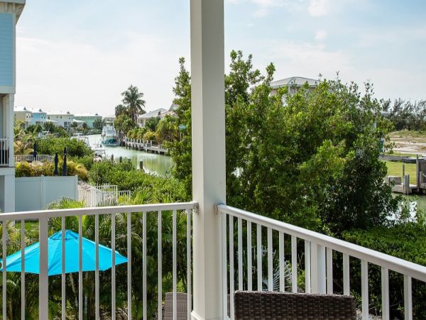 Marathon 4 Bedroom Vacation Rental with Pool