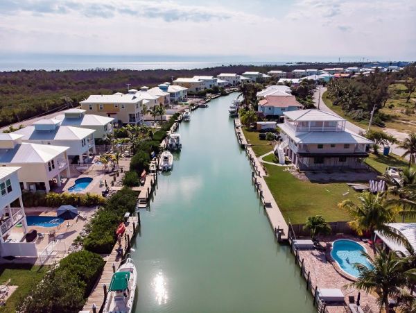 Marathon 4 Bedroom Vacation Rental with Pool