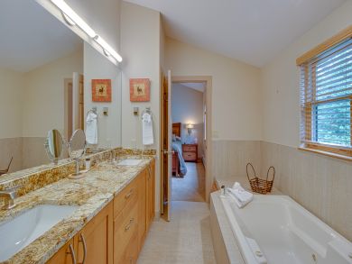 Breckenridge Home 937840