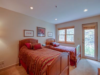 Breckenridge Home 937840
