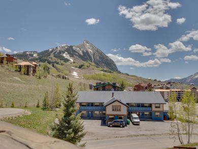 Aspen Condo 937851