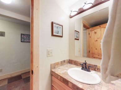 Breckenridge Home 937877 Breckenridge Home 937877