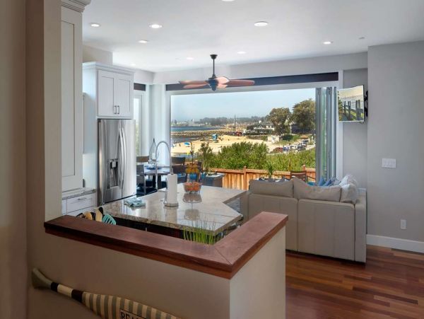 Three Bedroom Walk to Beach Vacation Home in Santa Cruz