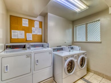Avon Condo 937889