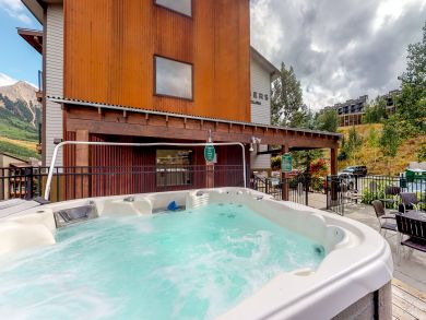 Aspen Condo 937891