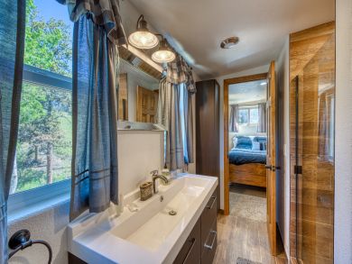 Breckenridge Home 937901 Breckenridge Home 937901