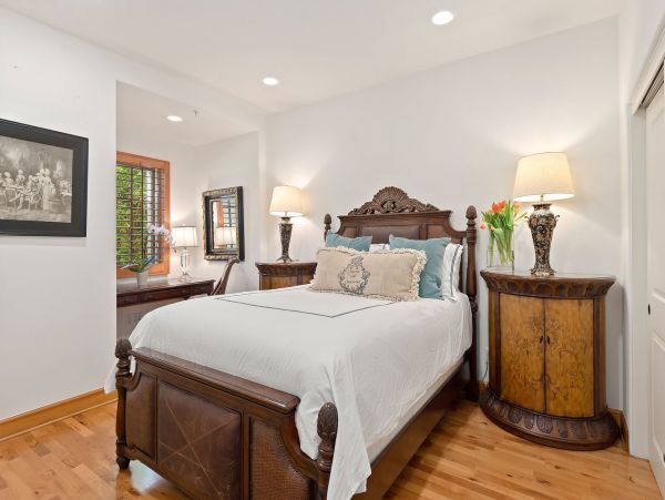 Santa Barbara 3 Bedroom Condo with Rooftop Patio Deck