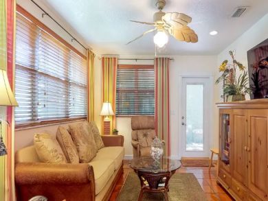 Pet Friendly Two Bedroom Home Close to Beach Sleeps Six