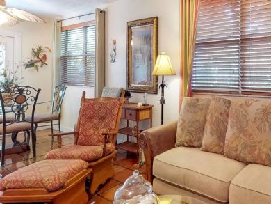 Pet Friendly Two Bedroom Home Close to Beach Sleeps Six