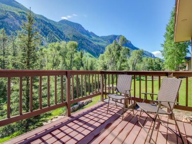 Aspen Condo 937948