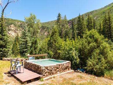 Aspen Condo 937948