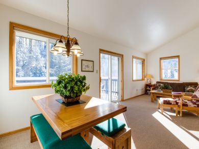 Aspen Condo 937948