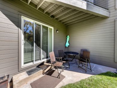 Avon Condo 937952