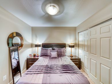 Avon Condo 937952