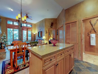 Breckenridge Condo 937957 Breckenridge Condo 937957
