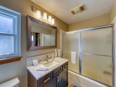 Avon Condo 937968