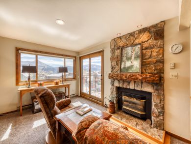 Aspen Condo 938119