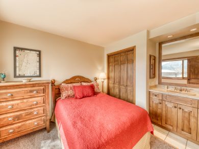 Aspen Condo 938119