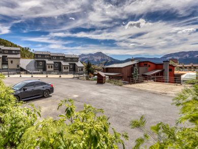 Aspen Condo 938119
