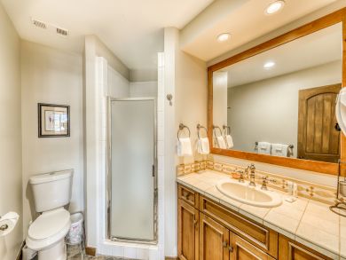 Aspen Condo 938119