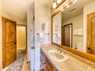Aspen Condo 938119