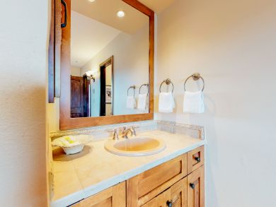Aspen Condo 938119