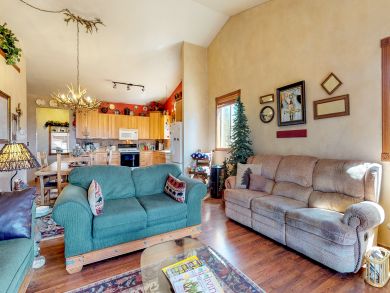 Aspen Home 938121 Aspen Home 938121