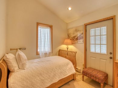 Aspen Home 938132