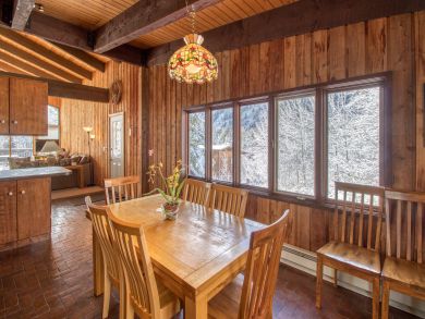 Aspen Home 938132