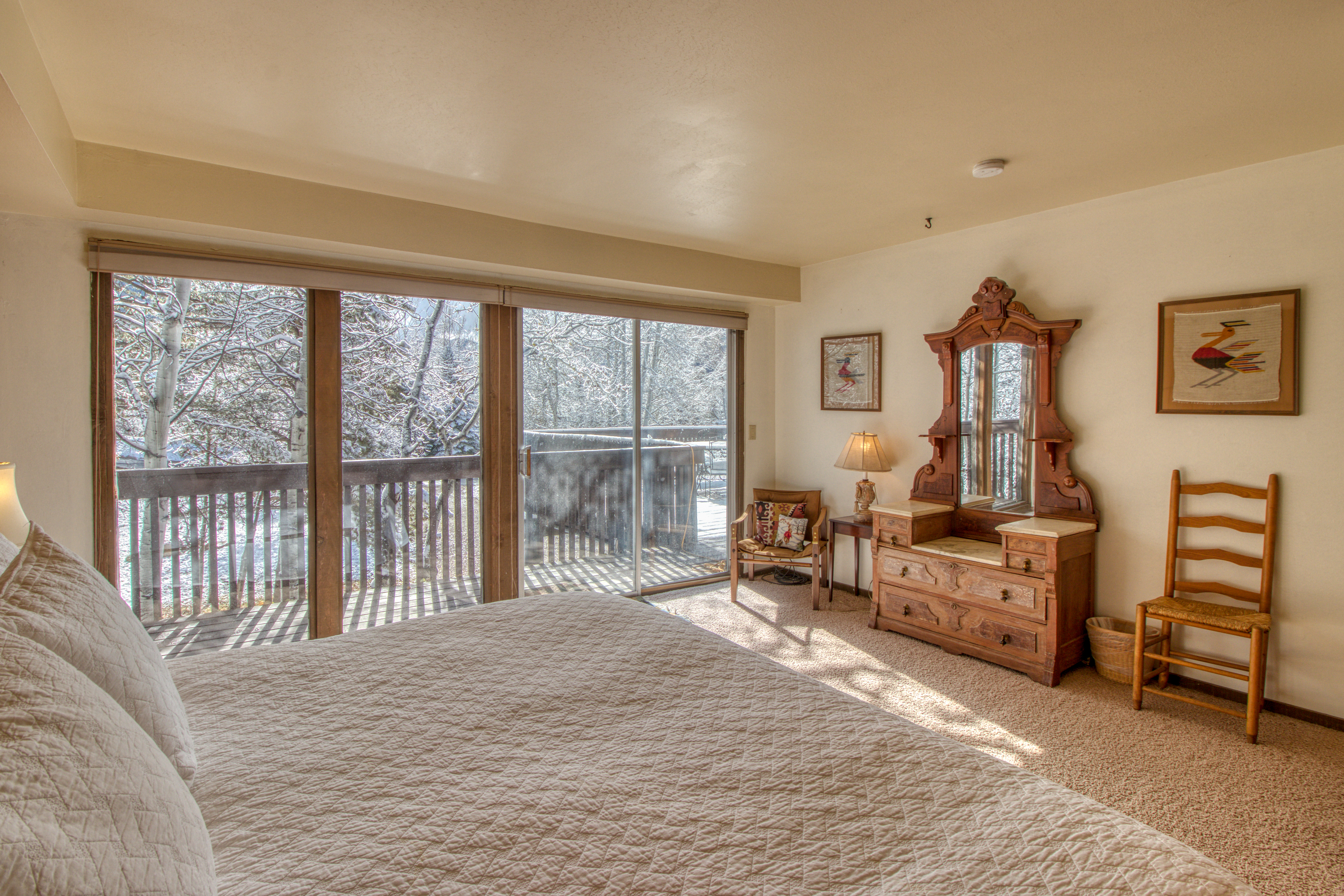 Aspen Home 938132
